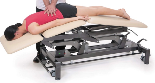 Chattanooga TREATMENT TABLES Montane Series Atlas 3 Section Cream